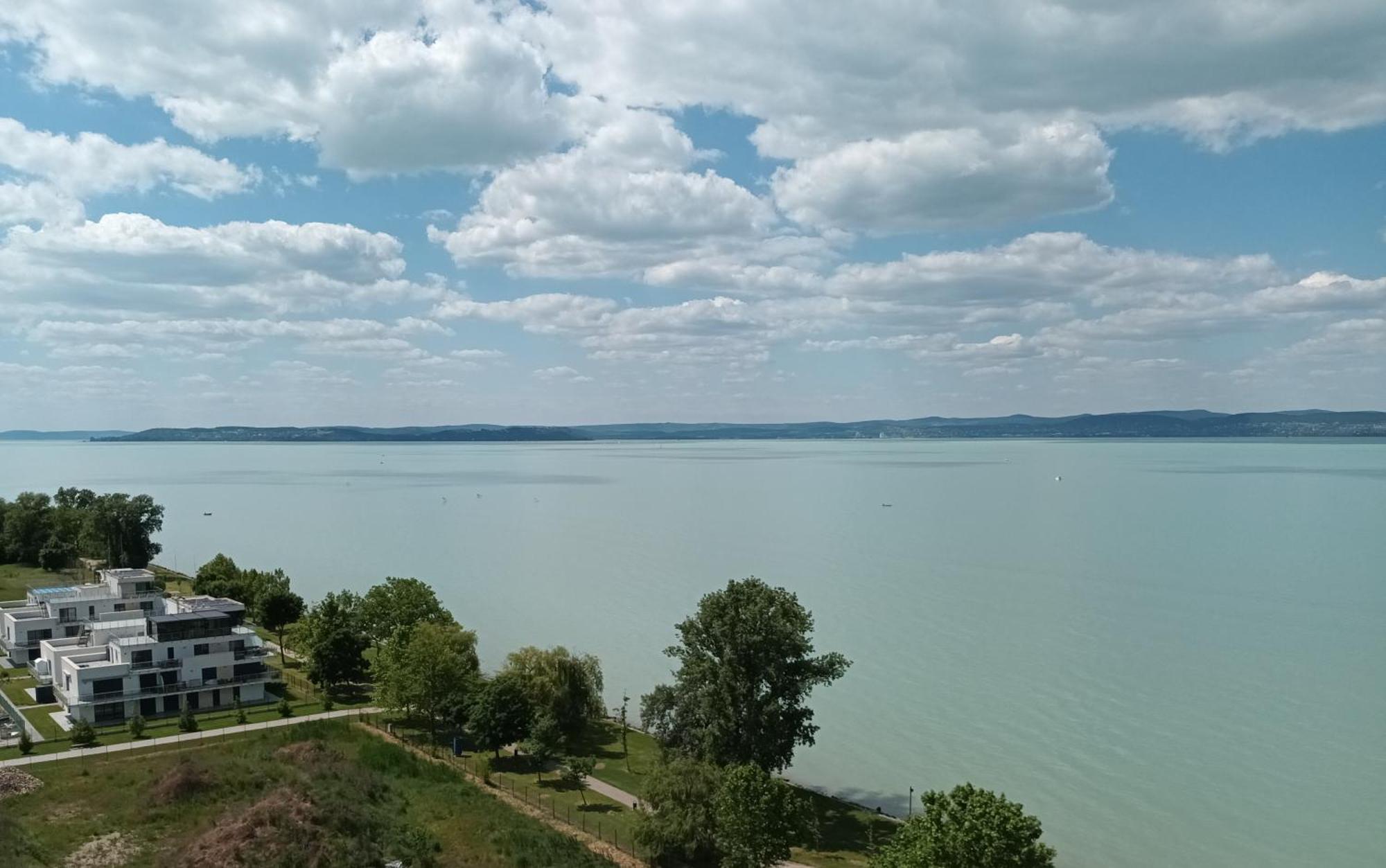 Vizparti Silver X Apartman Siófok Extérieur photo